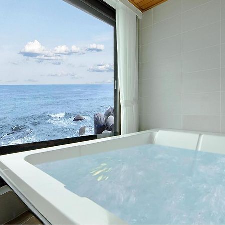 Gangneung The Ciel Spa Pension Eksteriør bilde